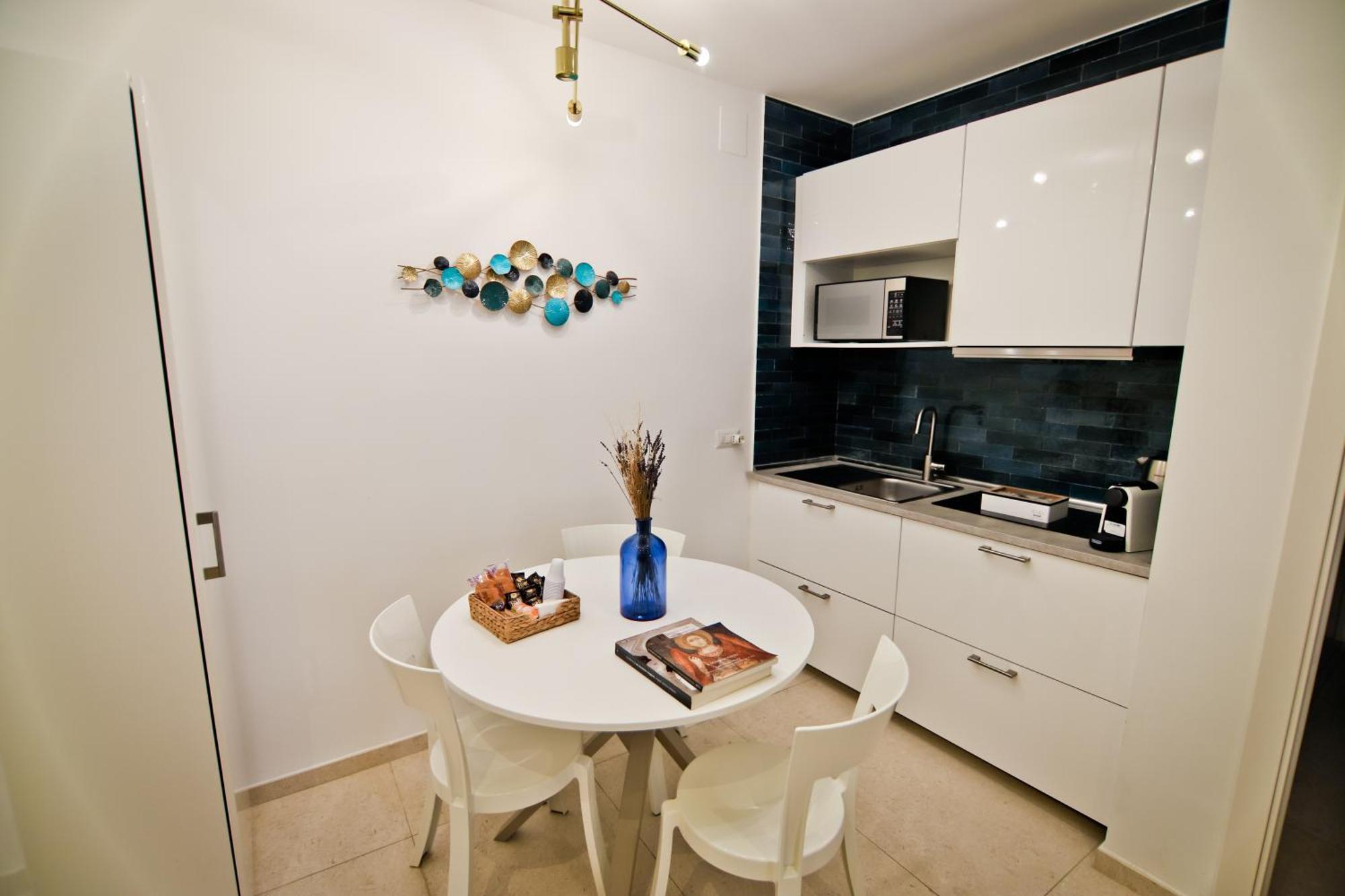 Bovio 33 Napoli Art Apartment Экстерьер фото